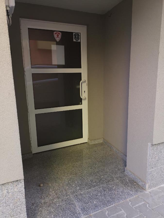 Apartment Near To Grand Hotel 普罗夫迪夫 外观 照片